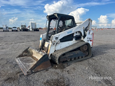 2016 Bobcat T750 Two-Speed Compact Track Loader