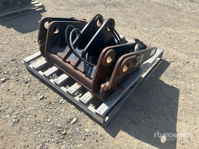 WBM Loader Coupler Attachment ホイールローダー　その他のアタッチメント