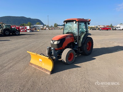 2013 Kubota M8540 4WD Tractor