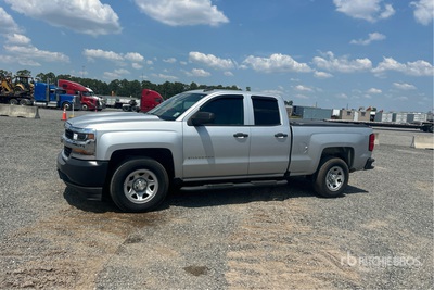 2019 Chevrolet Silverado 1500 LD 4x2 Extended Cab Pickup