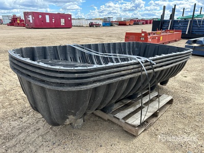 Quantity of (2) Plastic Tanque de agua
