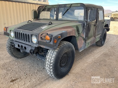 2007 AM General M1097R1 HMMWV 4 Door Soft Top w/Truck Body