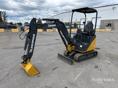 2015 John Deere 17D Mini Excavator