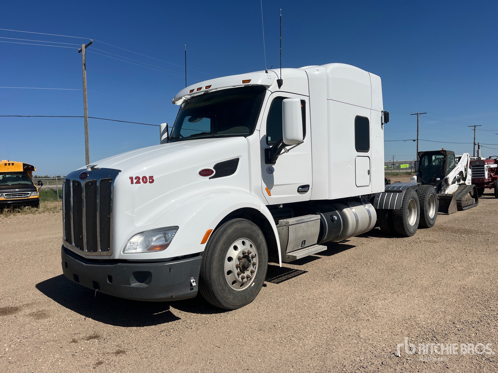 2019 Peterbilt 579 6x4 T/A Sleeper Truck Tractor