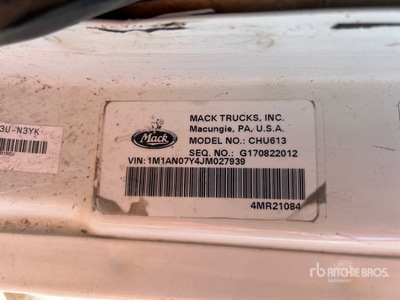 2018 Mack CH600 6x4 Ciągnik siodłowy T/A z kabiną dzienną