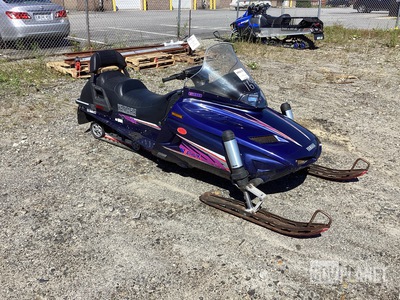 Yamaha VMAX 600 Snowmobile