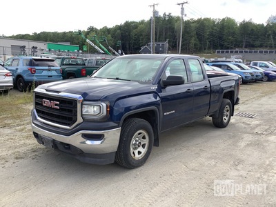 2017 GMC Sierra 1500 4x4 Pickup
