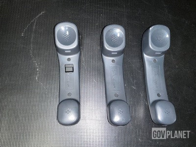 (100) Tone Commander Handsets