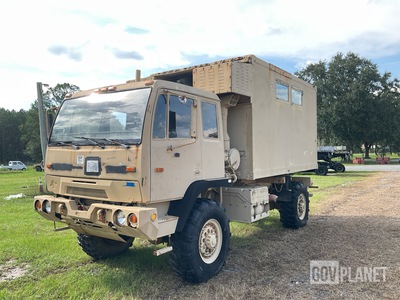 2001 Stewart & Stevenson M1079A1 LMTV 4x4 Van Truck
