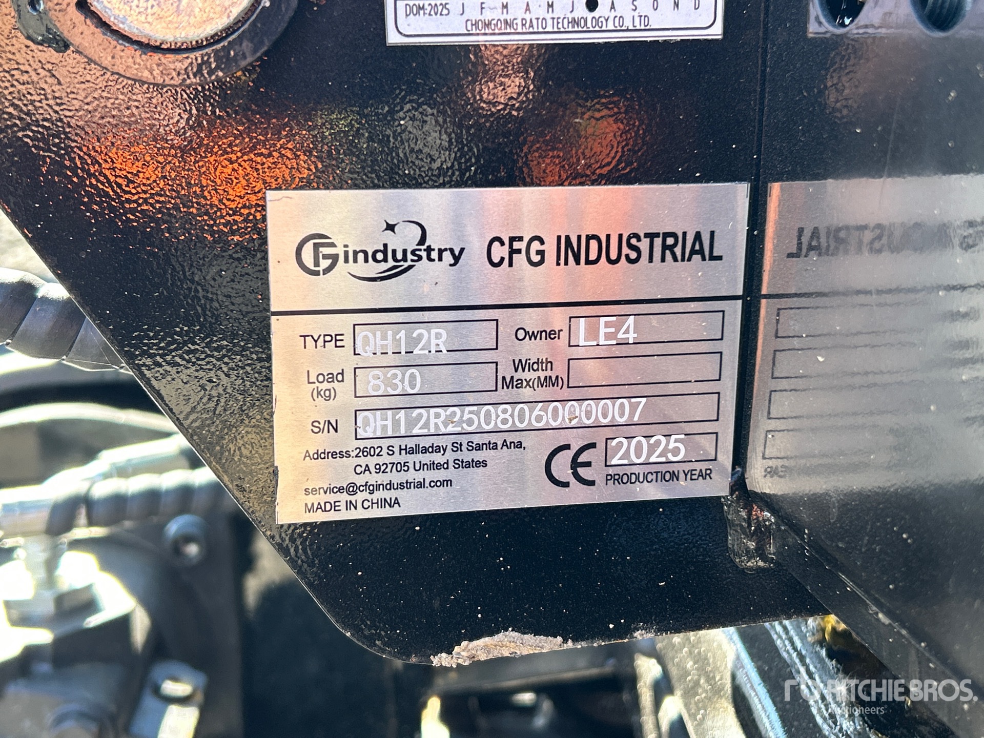 2025 AGT QH12R Mini Excavator (Unused)