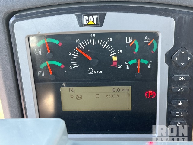 MOTOCONFORMADORA CATERPILLAR 140 2020