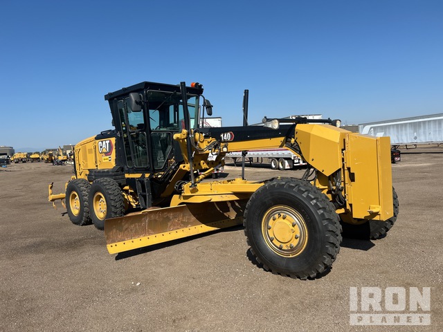 MOTOCONFORMADORA CATERPILLAR 140 2020