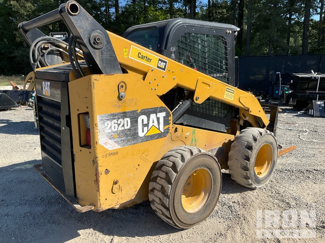 MINI CARGADOR SOBRE RUEDAS 2017 CATERPILLAR 262D