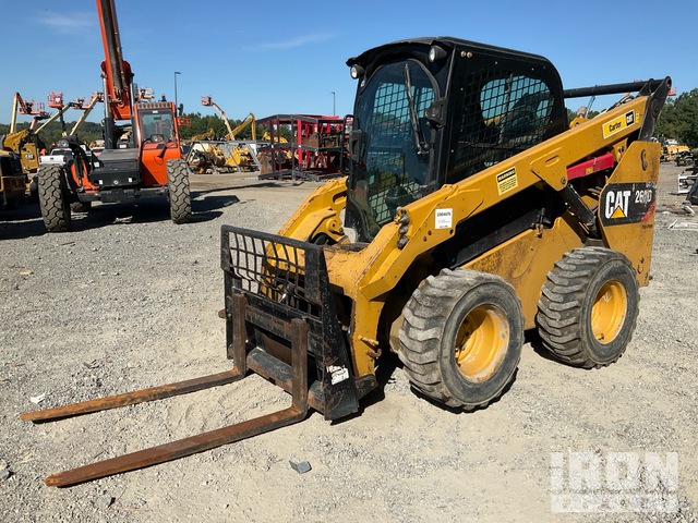 MINI CARGADOR SOBRE RUEDAS 2017 CATERPILLAR 262D