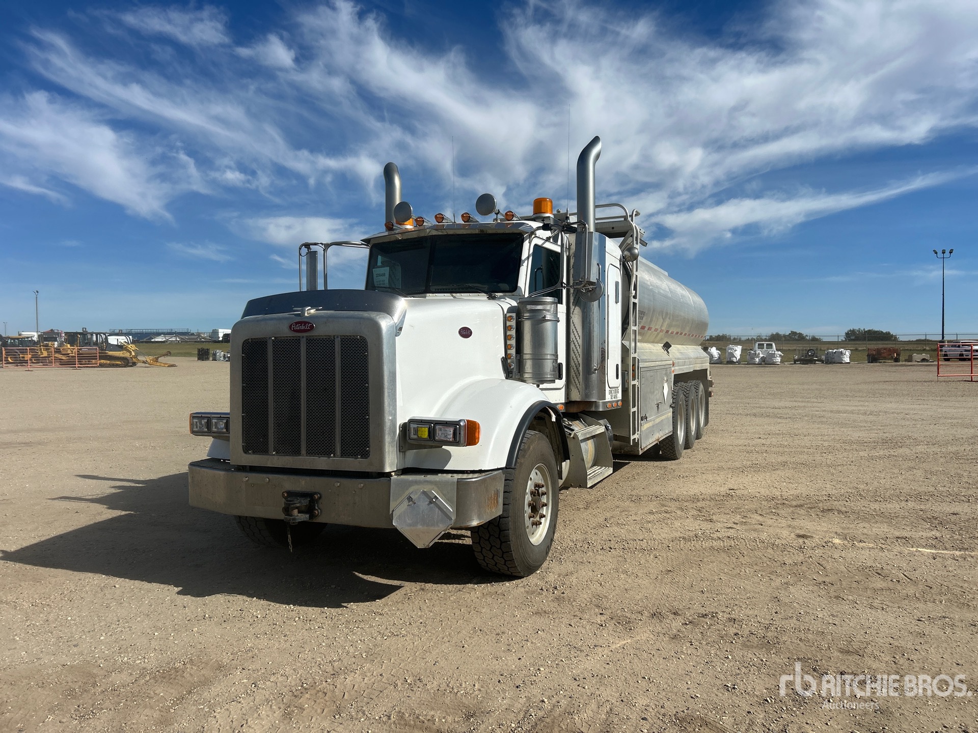 2013 Peterbilt 367 Fuel Truck