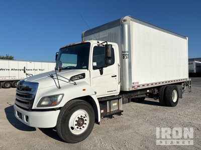 2019 Hino 338 4x2 Camion fourgon
