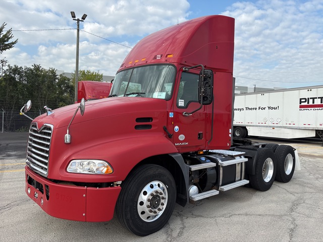 2015 Mack CXU613 6x4 T/A Day Cab Truck Tractor