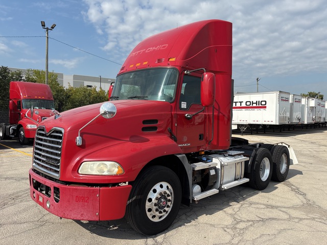 2016 Mack CXU613 6x4 T/A Day Cab Truck Tractor