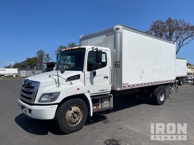 2019 Hino 338 4x2 Van Truck