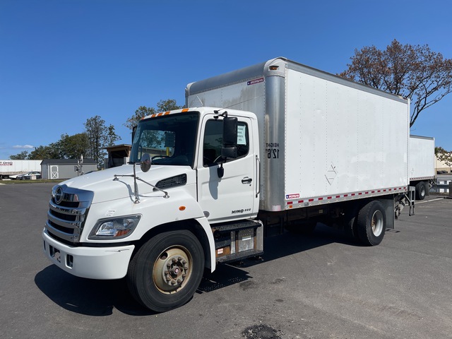 2019 Hino 338 4x2 Van Truck