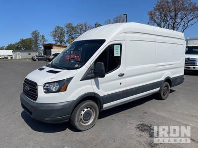 2018 Ford TRANSIT 4x2 Van Truck
