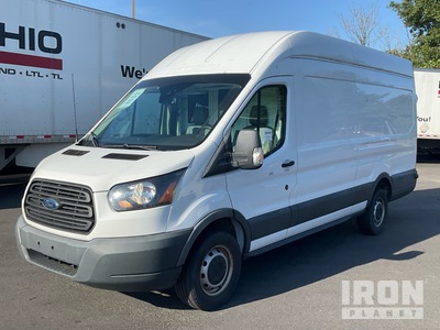 2018 Ford TRANSIT 4x2 Van Truck