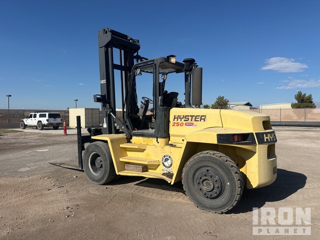 MONTACARGAS 2005 HYSTER H250HD