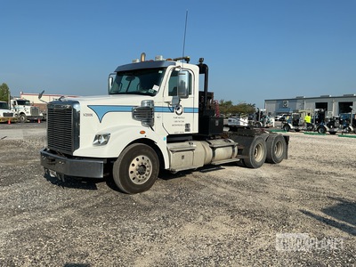 2015 Freightliner Coronado 122 6x4 Heavy Haul トラックトラクター（T/A）