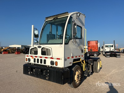 2020 Autocar Xspotter 4x2 Spotter Truck