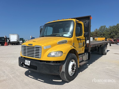 2014 Freightliner M2106 4x2 Flatbed Truck