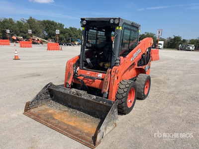 2017 Kubota SSV65 شاحنة جرافة