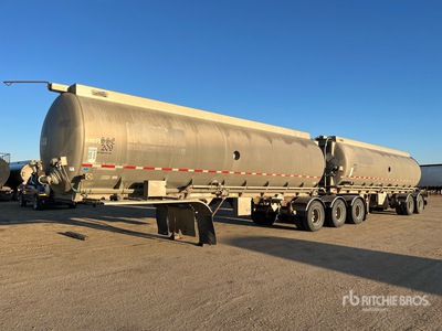 2005 Columbia Super B 62000 L Super B-Train Lead Trailer cisterna