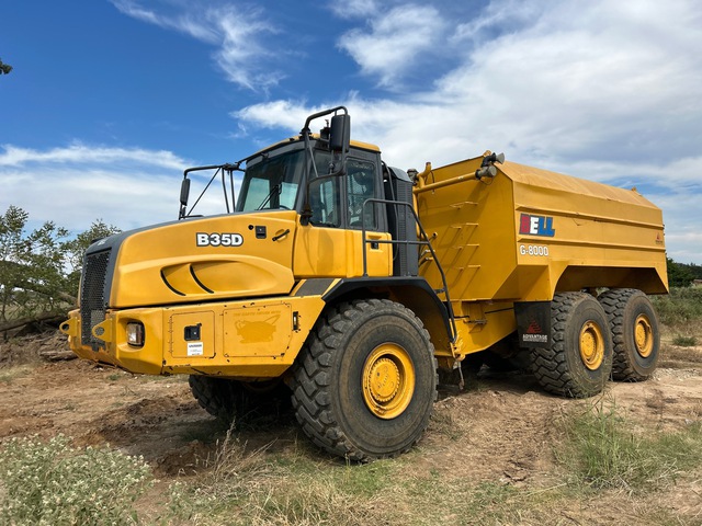 2013 Bell B35D WDB 8000 gal 6x6 Articulated Water Truck 2013 Bell B35D WDB 8000 gal 6x6 Articulated Water Truck