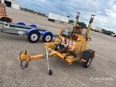 2012 LeeBoy Tack Asphalt Distributor Trailer