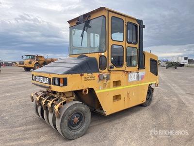 2008 Cat PS-150C 9 Wheel Pneumatic Roller