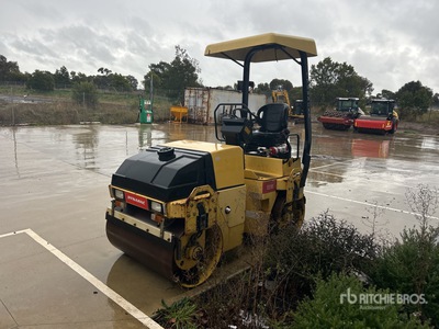 2009 Dynapac CC122 Compacteur à double bille