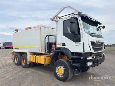 2020 Iveco Trakker 450 18000 L 6x6 Camion à eau