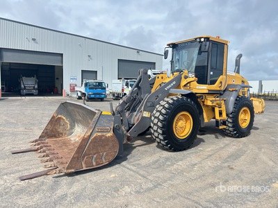 2012 Volvo L70G جرافة