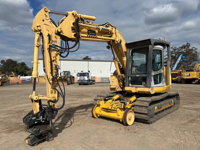 2004 Komatsu PC138US-2E1 Hi-Rail Tracked Excavator 2004 Komatsu PC138US-2E1 Hi-Rail Tracked Excavator