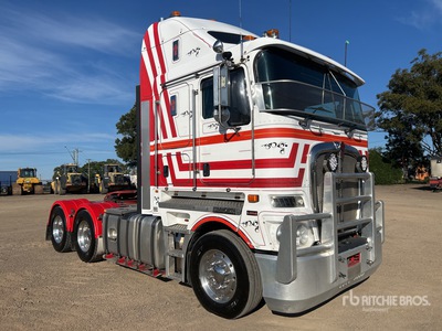 2013 Kenworth K200 6x4 تراكتور شاحنة كابينة النوم (ثنائية المحور)