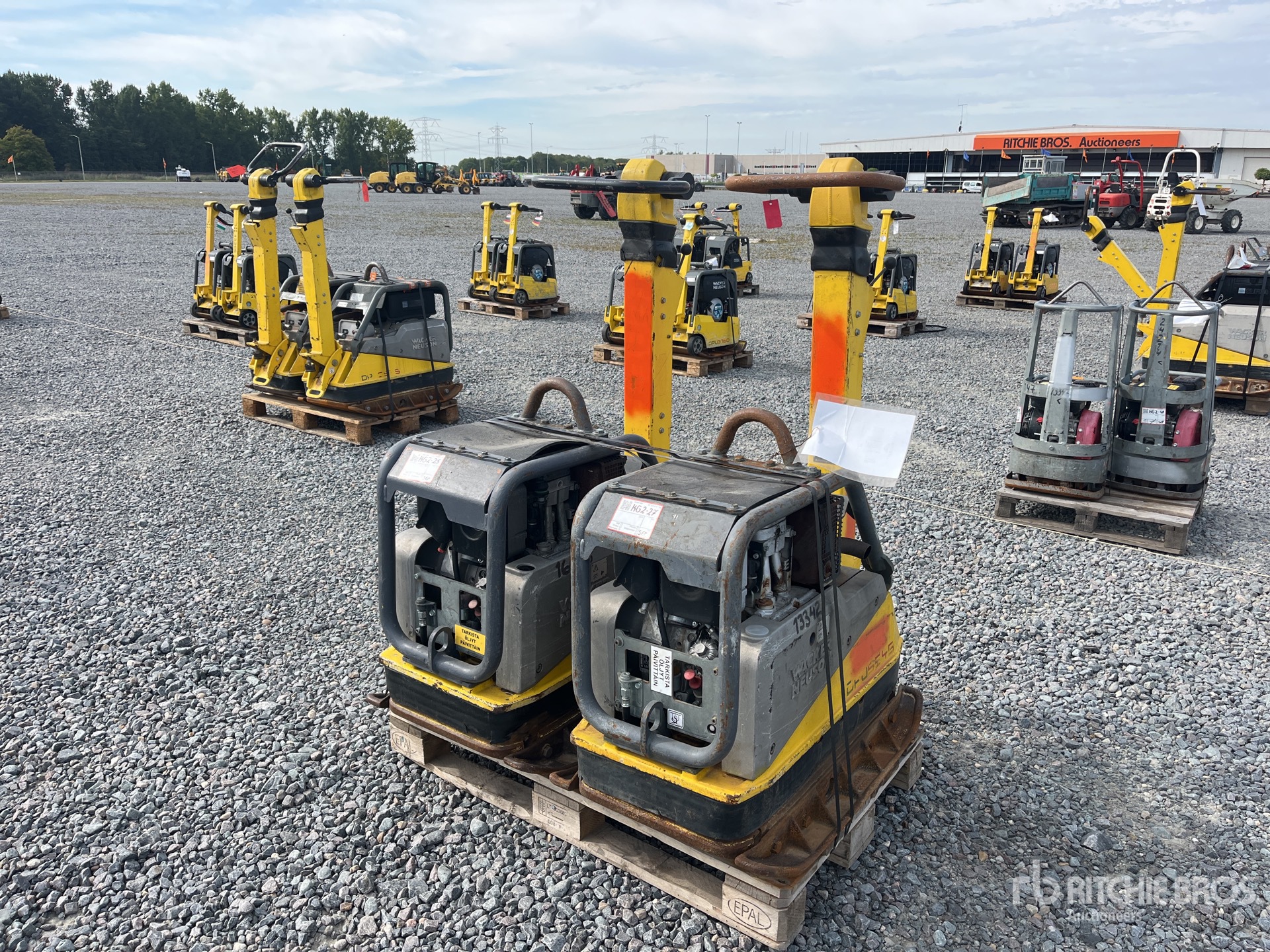 Wacker DPU5545 Vibratory Plate Compactor | Ritchie Bros. Auctioneers