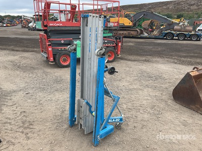 2006 Genie SLA20 Materialaufzug