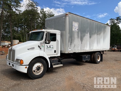 2003 Kenworth T300 4x2 Kastenwägen