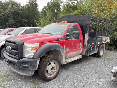 2011 Ford F-550 XL 4x2 Flatbed Truck (Inoperable)