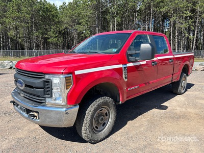 2018 Ford F-250 XL 4x4 Crew Cab Pickup (Inoperable)