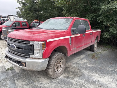 2018 Ford F-250 XL 4x4 Crew Cab Pickup (Inoperable)