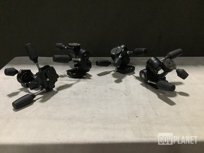(104) Tripod Heads