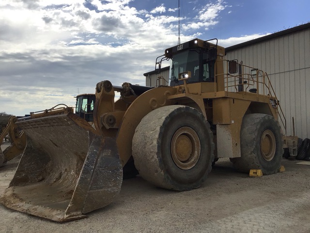 1999 Cat 990 Series II Wheel Loader 1999 Cat 990 Series II Wheel Loader