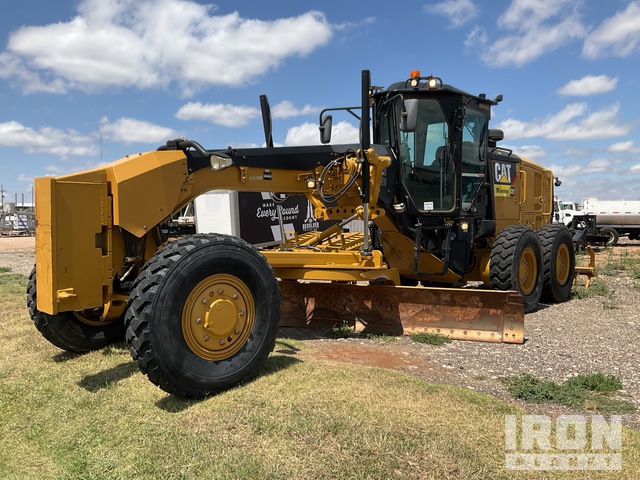 MOTOCONFORMADORA CATERPILLAR 12M3AWD 2018