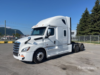 2021 Freightliner Cascadia 126 6x4 T/A Sleeper Truck Tractor